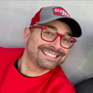 Meet your Posher, Dustin